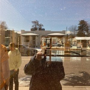 Meet your Posher, Aditya